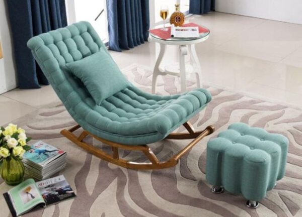 Classic Wooden Rocking Chair – Timeless Comfort for Any Room