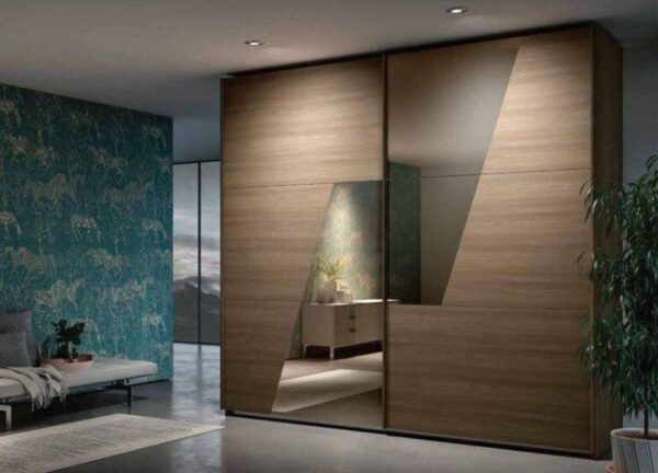 Space-Saving Wardrobe with Smart Design