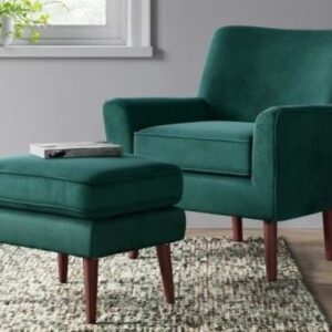Classic Wing Chair – Timeless Design with High Backrest